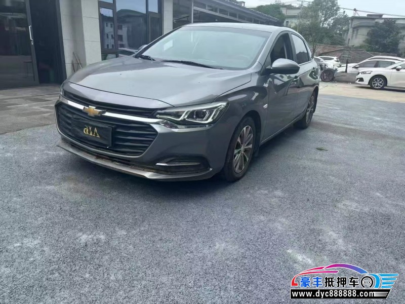 抵押车出售22年雪佛兰科鲁泽轿车