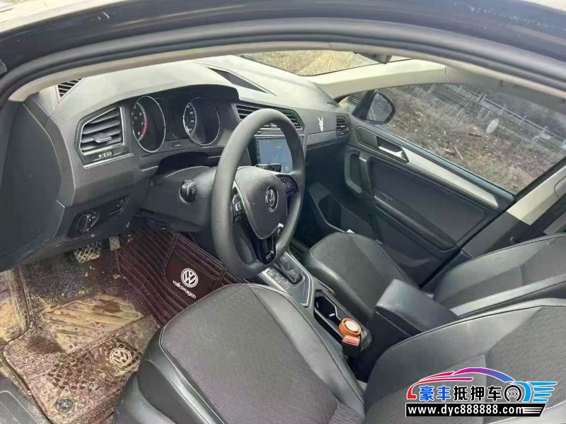 17年大众途观L轿车抵押车出售