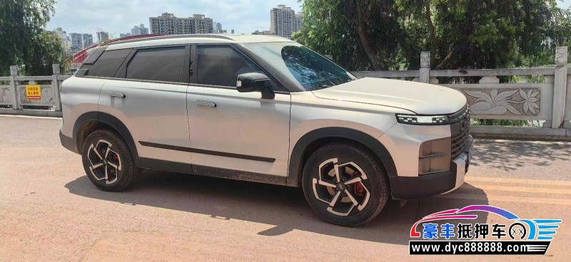 24年奇瑞探索轿车抵押车出售