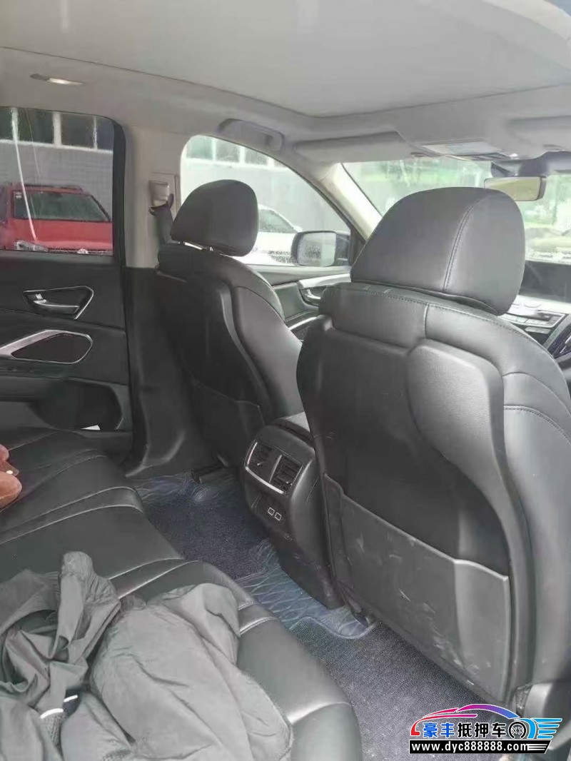 20年讴歌RDX轿车抵押车出售