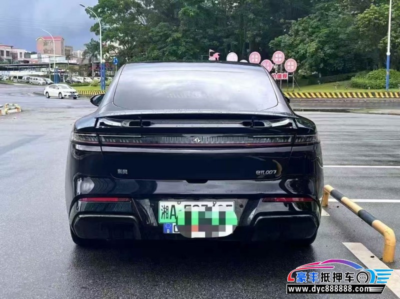 25年东风奕派007轿车抵押车出售