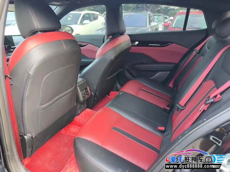 22年东风风神奕炫轿车抵押车出售