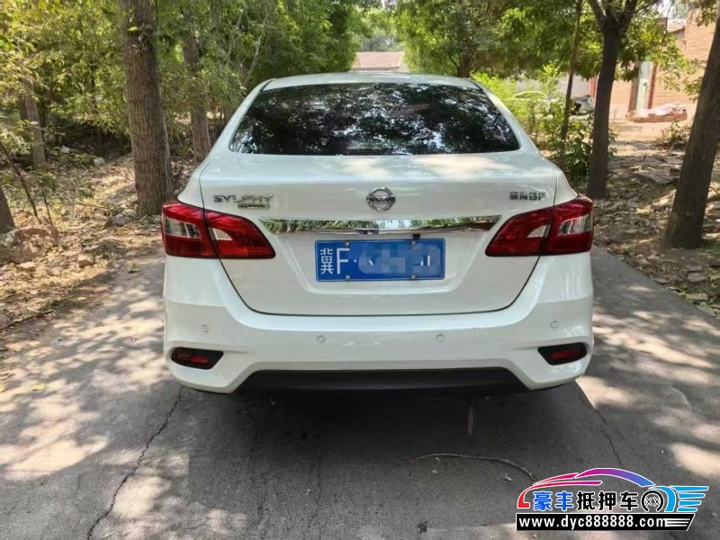 21年日产轩逸轿车抵押车出售