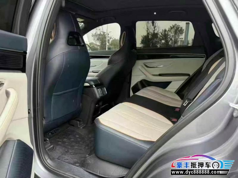 23年比亚迪宋轿车抵押车出售