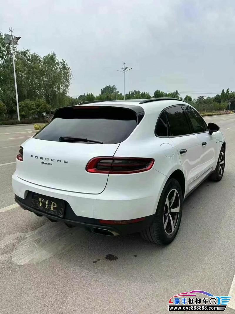 16年保时捷Macan迈凯轿车抵押车出售