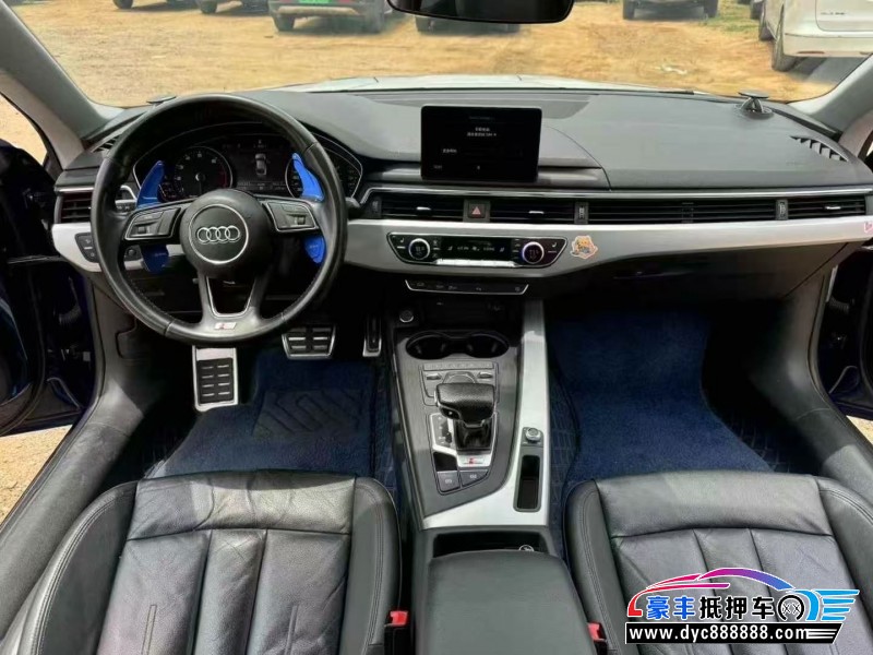 18年奥迪A5轿车抵押车出售