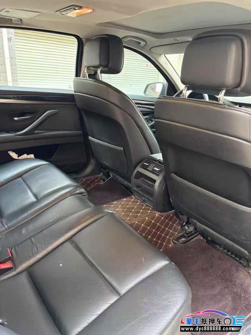 13年宝马5系轿车抵押车出售