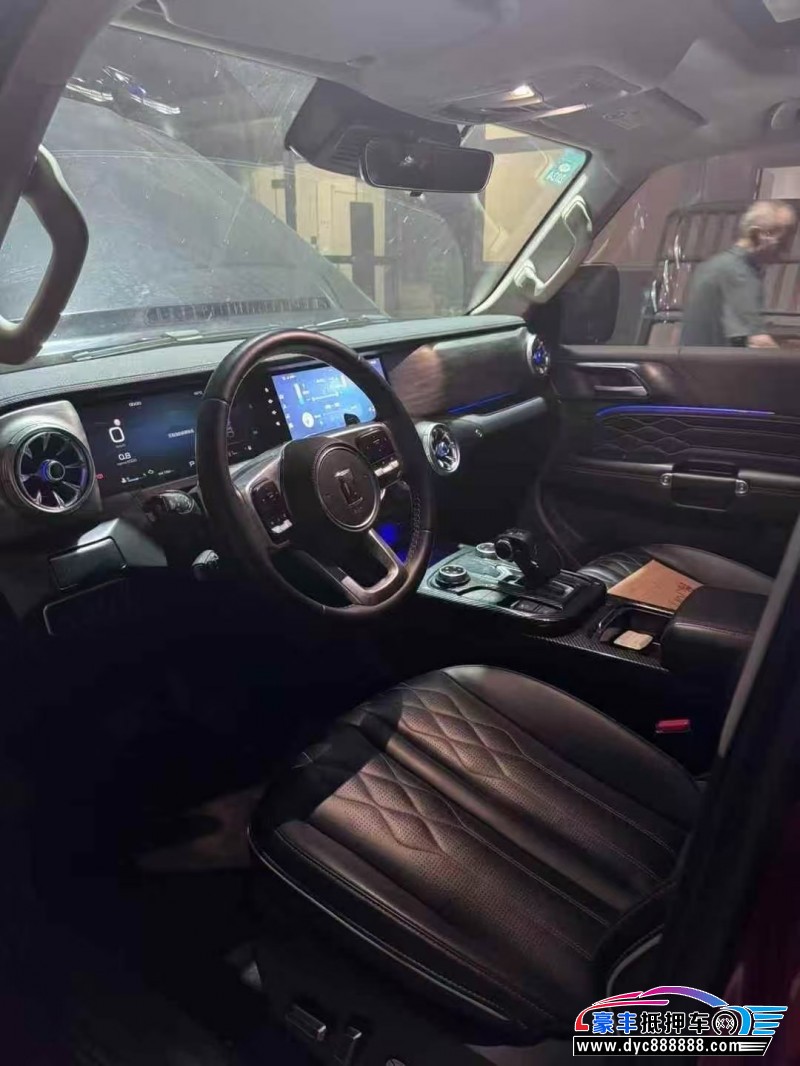 22年WEY坦克300轿车抵押车出售