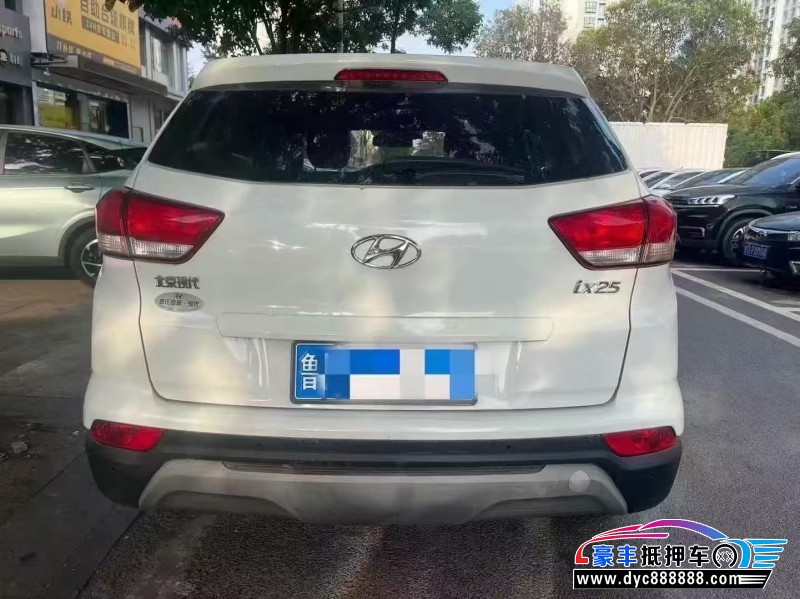 18年现代ix25轿车抵押车出售