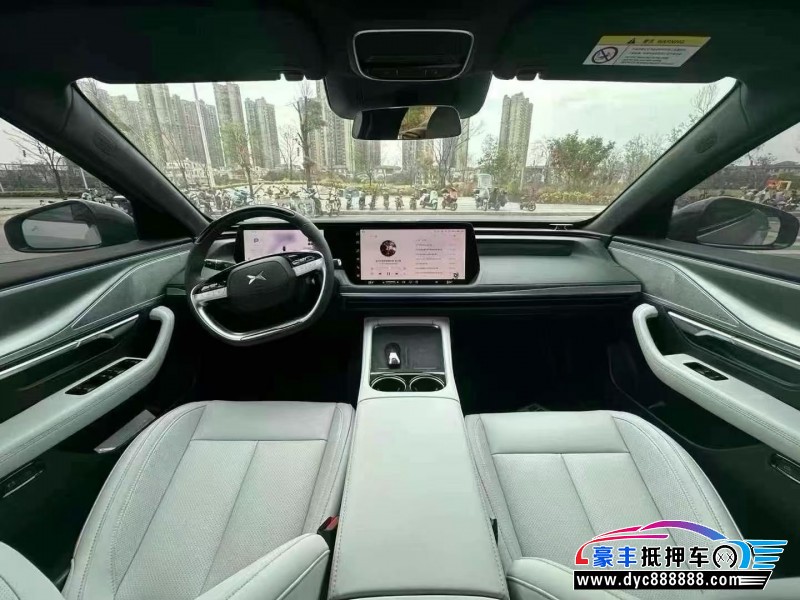 25年小鹏汽车P7轿车抵押车出售