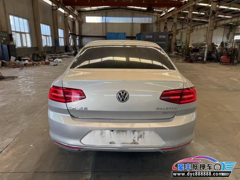 17年大众迈腾轿车抵押车出售