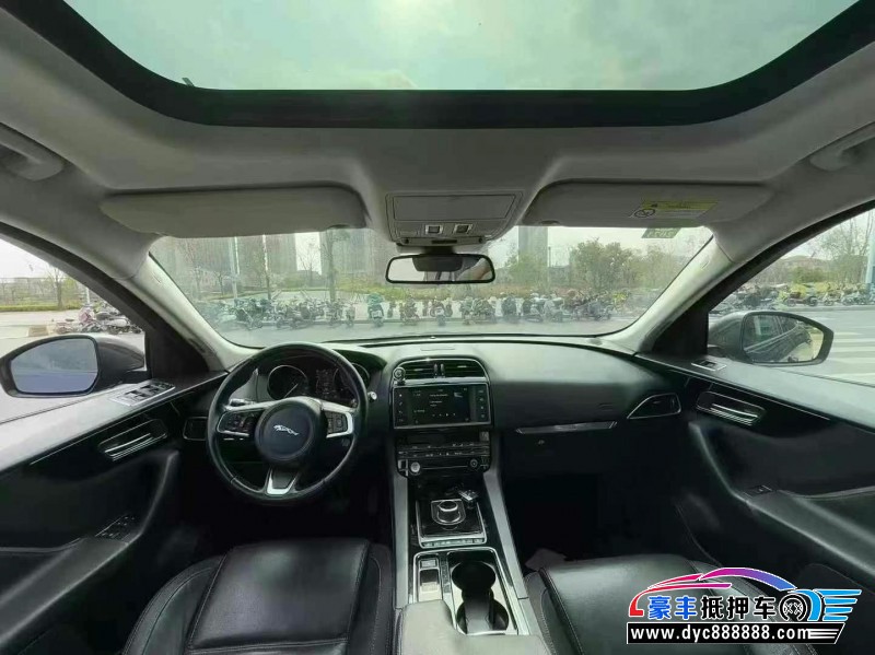 17年捷豹F-PACE轿车抵押车出售