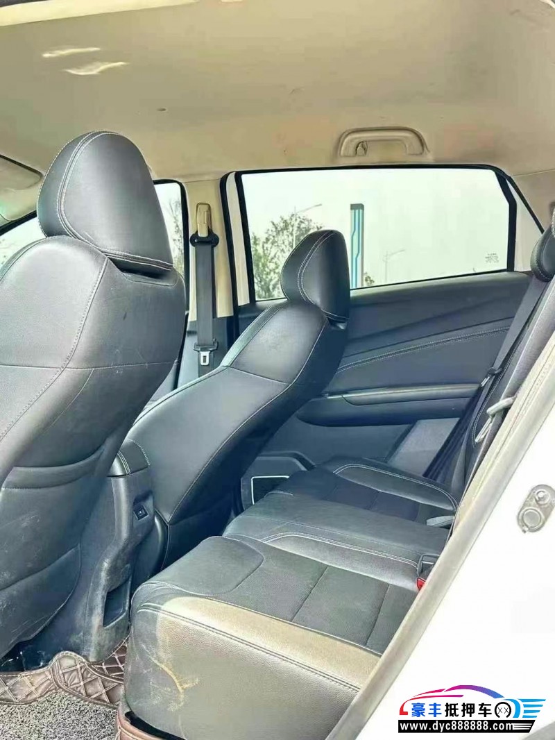 19年吉利远景X3轿车抵押车出售