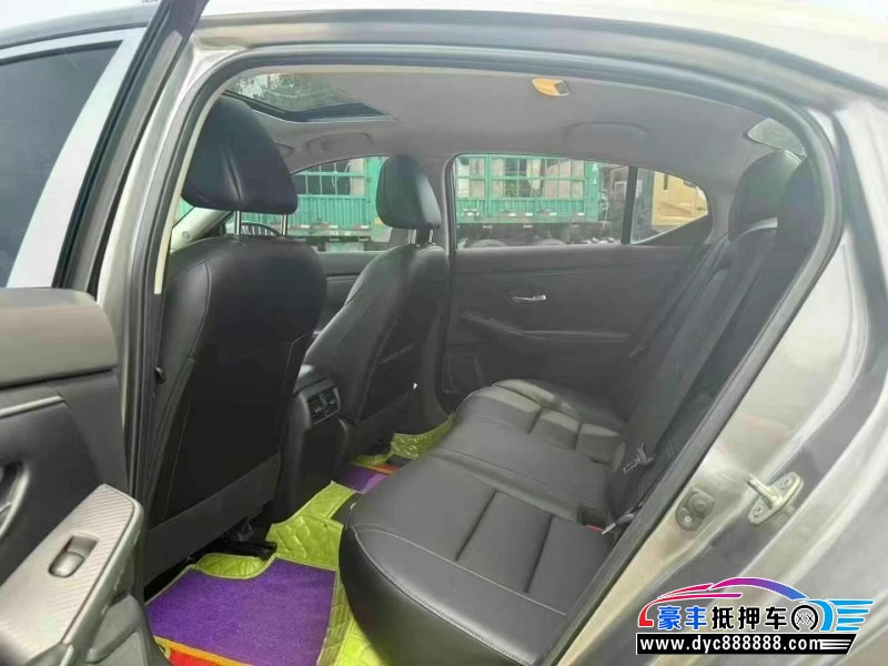 21年日产轩逸轿车抵押车出售