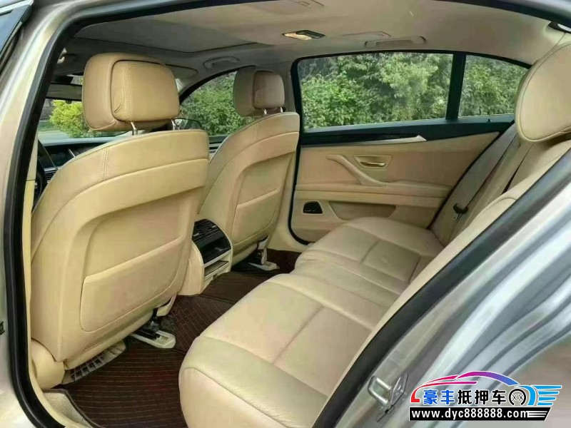 12年宝马5系轿车抵押车出售