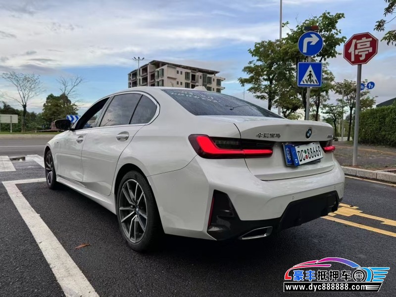 22年宝马3系轿车抵押车出售