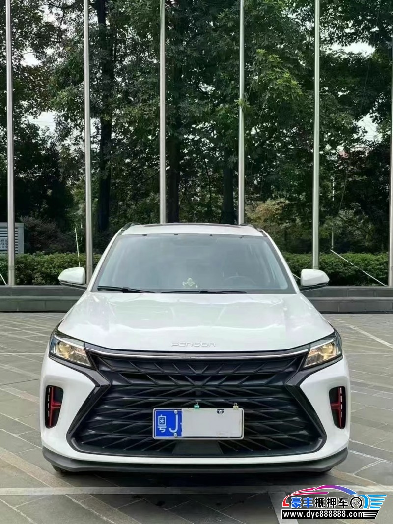 22年东风风光580轿车抵押车出售