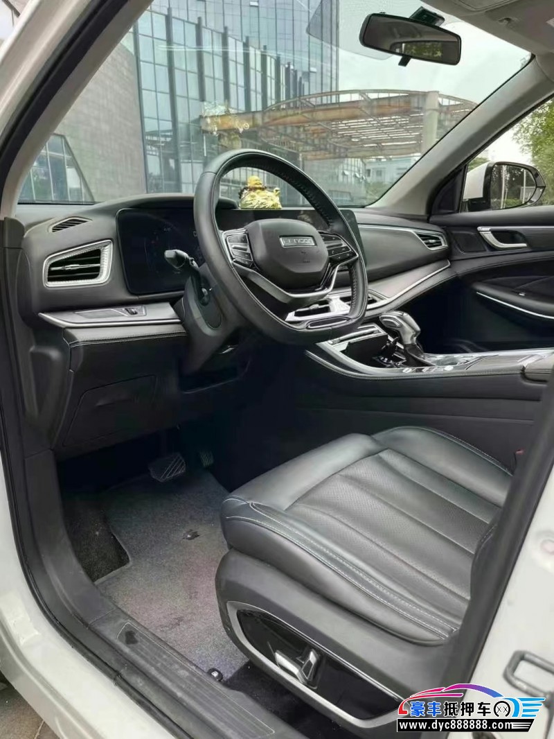 22年东风风光580轿车抵押车出售