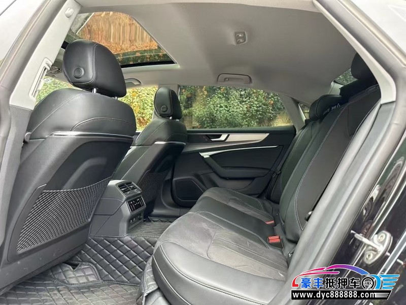 24年奥迪A7轿车抵押车出售