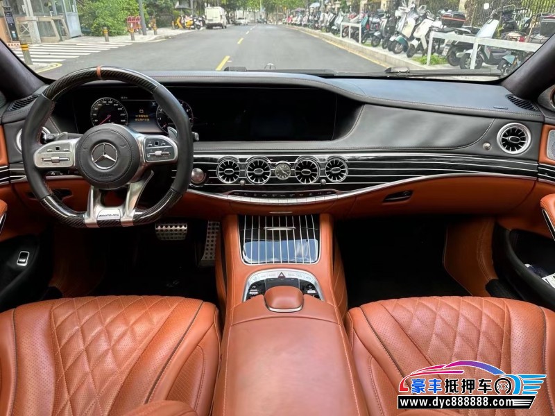 14年奔驰S轿车抵押车出售