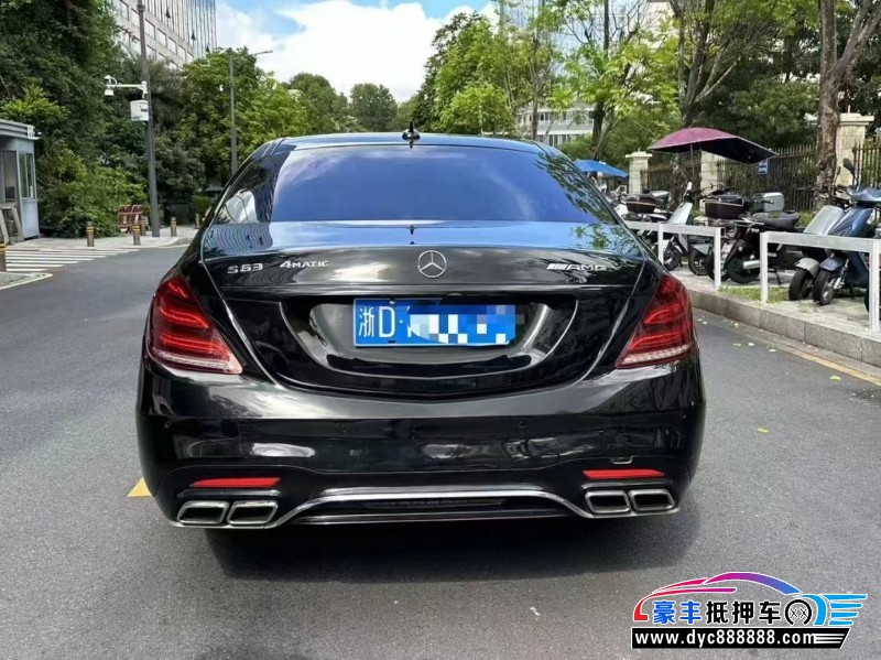 14年奔驰S轿车抵押车出售