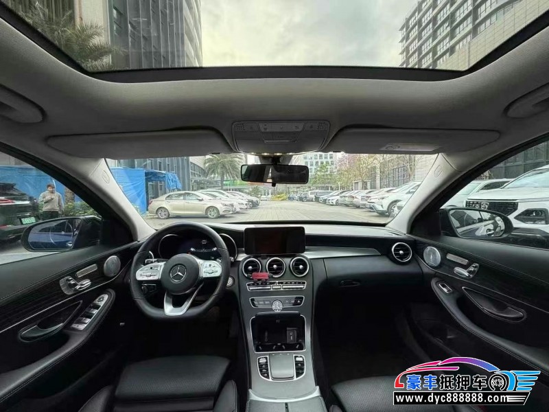 21年奔驰C轿车抵押车出售