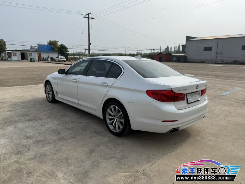 17年宝马5系轿车抵押车出售