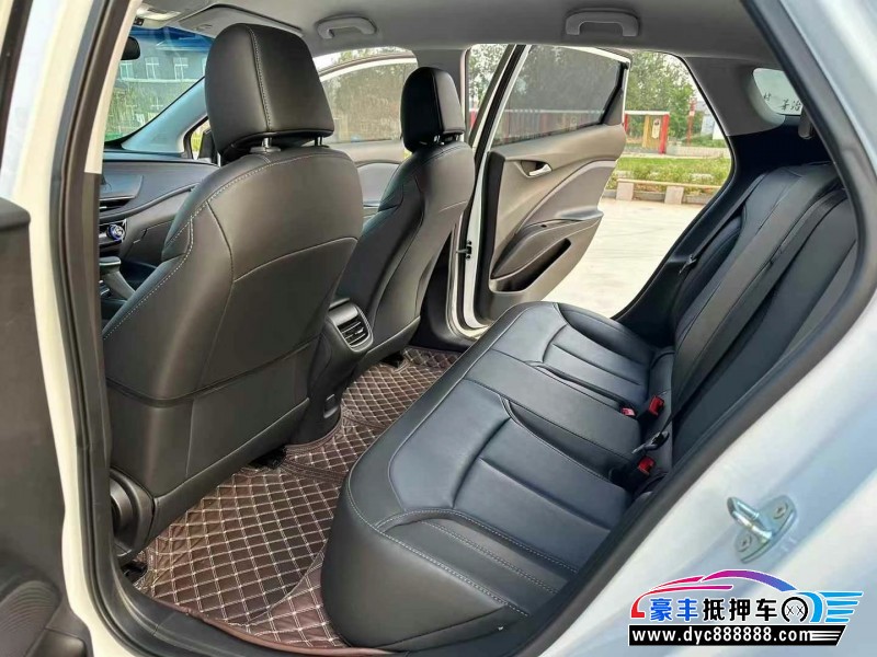 24年别克微蓝轿车抵押车出售