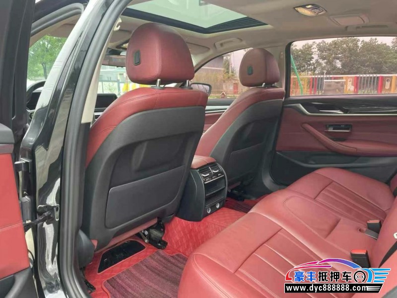 17年宝马5系轿车抵押车出售