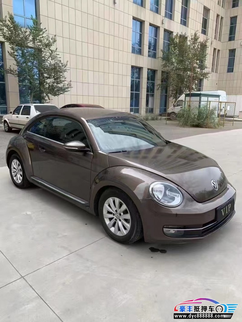 13年大众甲壳虫轿车抵押车出售