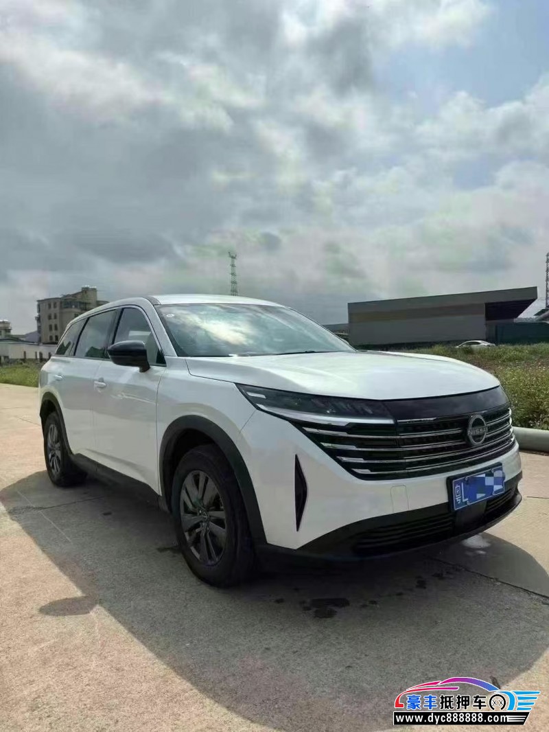 24年日产探陆轿车抵押车出售