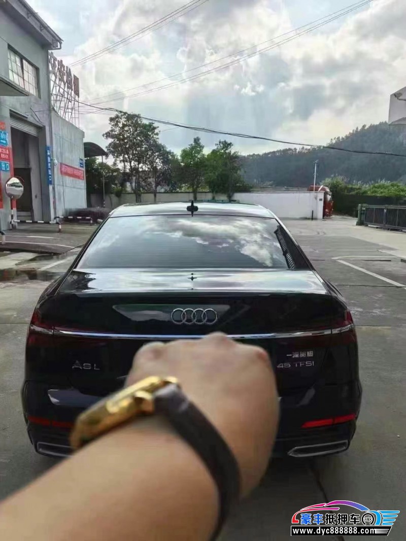 19年奥迪A6L轿车抵押车出售