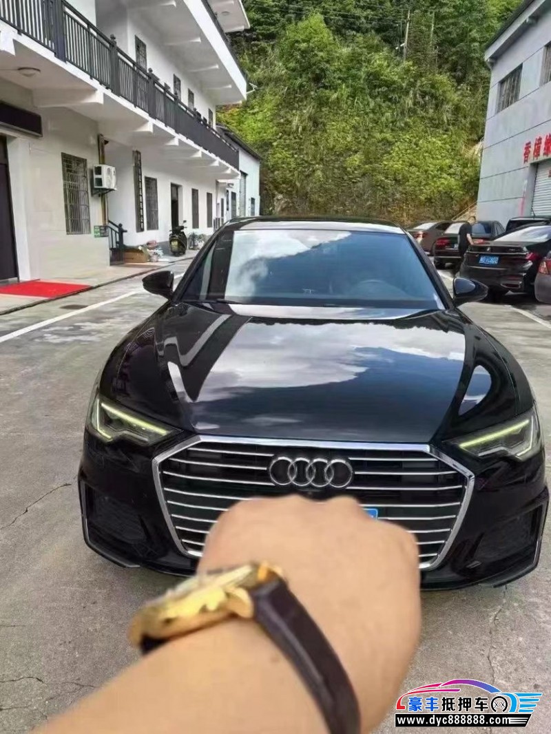 19年奥迪A6L轿车抵押车出售