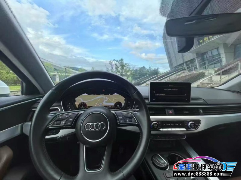 22年奥迪A4L轿车抵押车出售