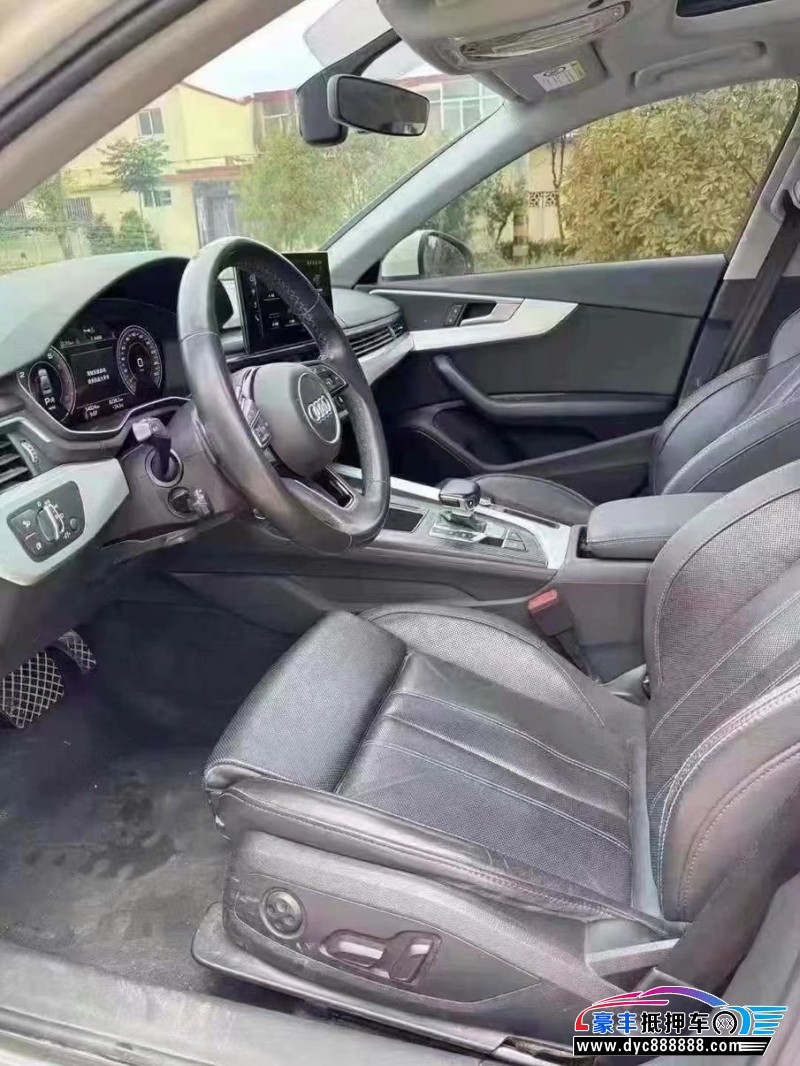 22年奥迪A4L轿车抵押车出售