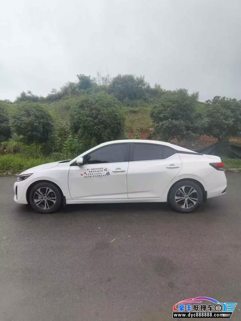 24年日产轩逸轿车抵押车出售