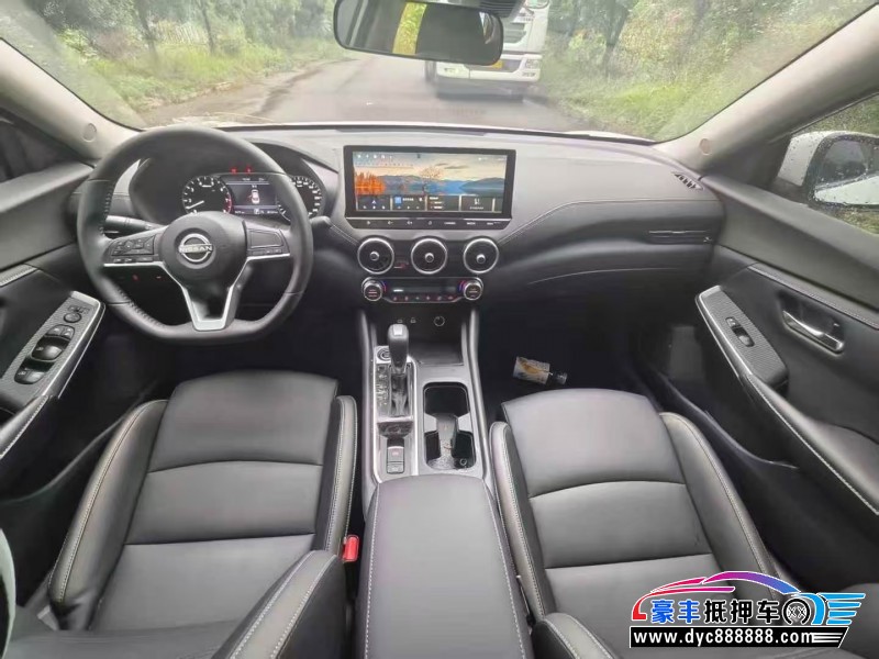 24年日产轩逸轿车抵押车出售