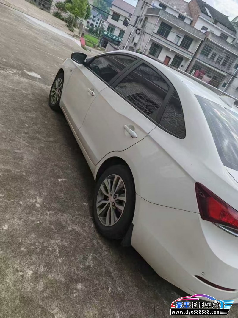 19年别克英朗轿车抵押车出售