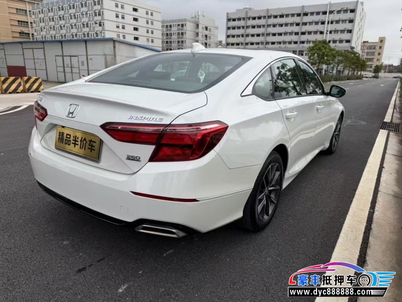 22年本田英诗派轿车抵押车出售