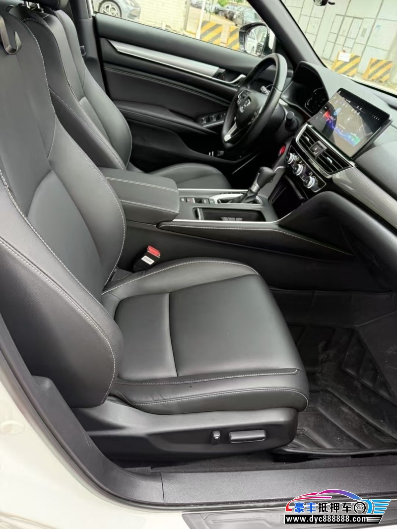 22年本田英诗派轿车抵押车出售