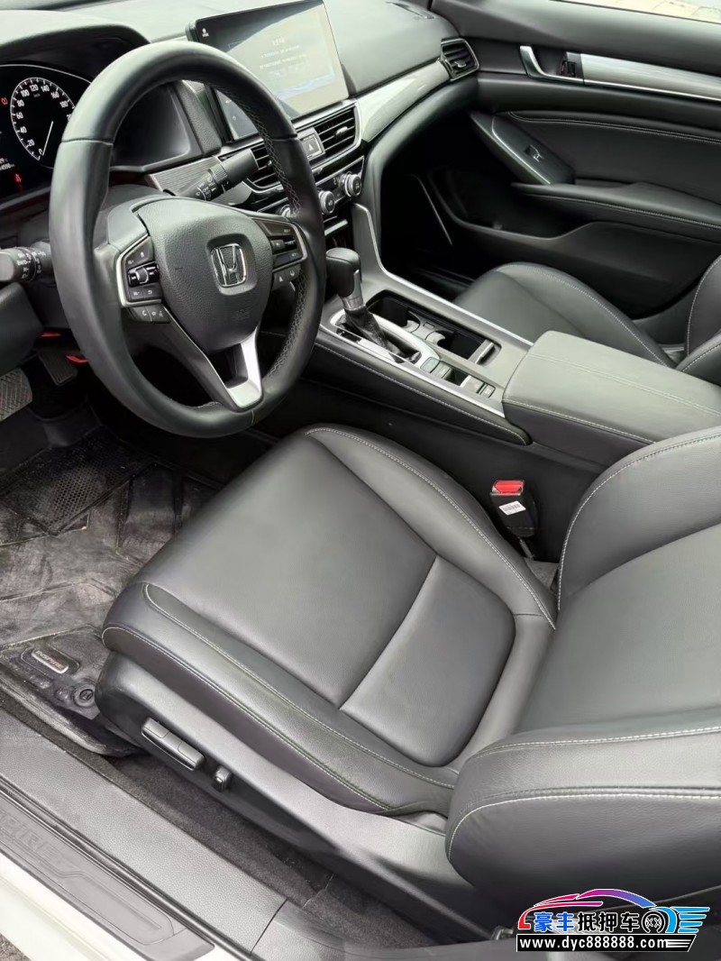 22年本田英诗派轿车抵押车出售