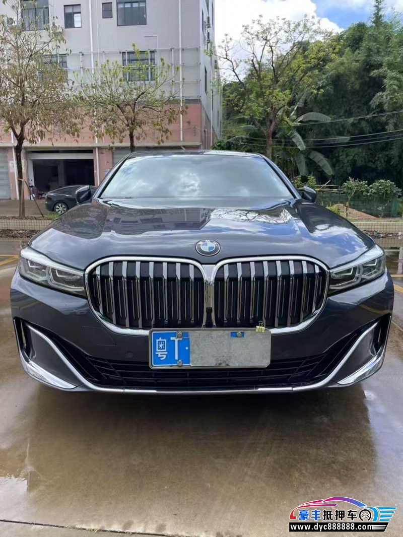 20年宝马7系轿车抵押车出售