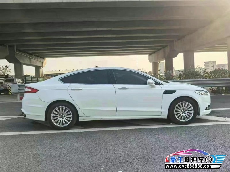 14年福特蒙迪欧轿车抵押车出售