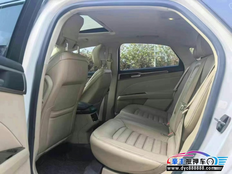 14年福特蒙迪欧轿车抵押车出售