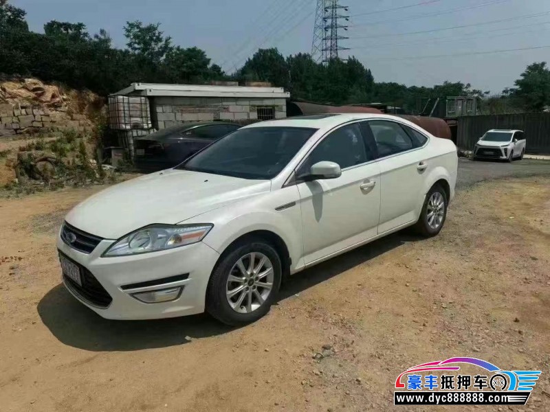 13年福特蒙迪欧轿车抵押车出售