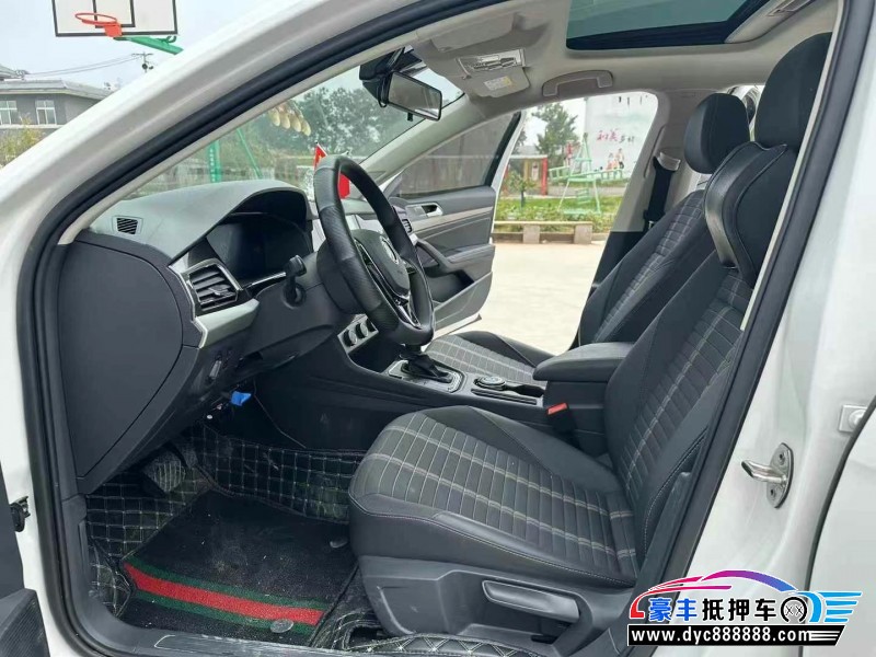 22年大众朗逸轿车抵押车出售