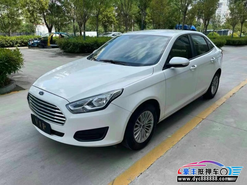 18年福特福睿斯轿车抵押车出售