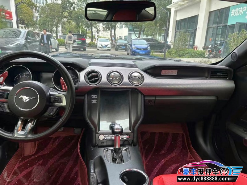 17年福特野马轿车抵押车出售