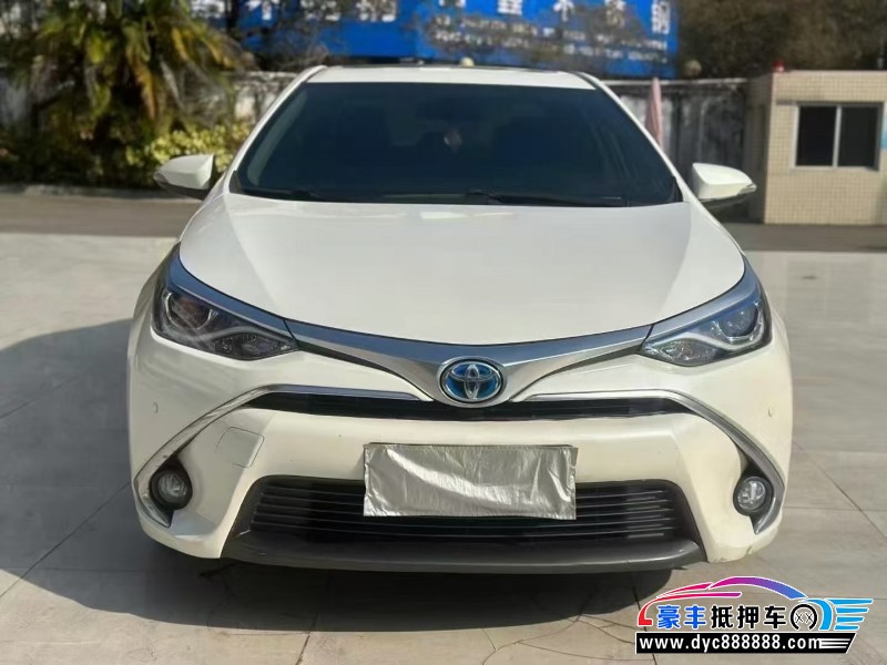 17年丰田雷凌轿车抵押车出售