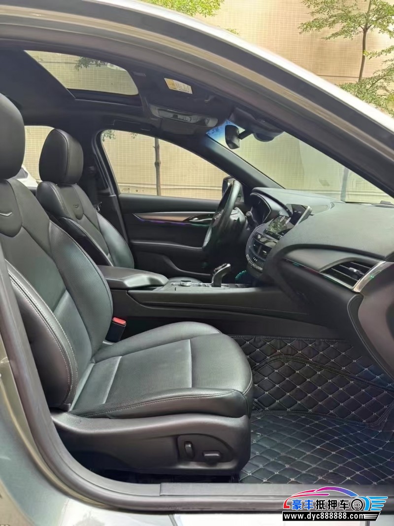 22年凯迪拉克CT5轿车抵押车出售